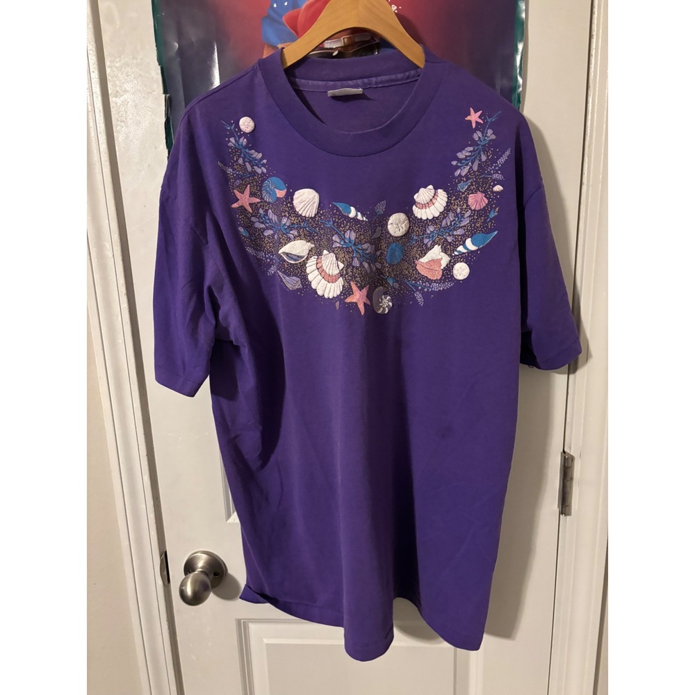 Vintage Hanes Fifty-Fifty Purple Seashell Graphic T-Shirt XL Made in USA 90s Tee